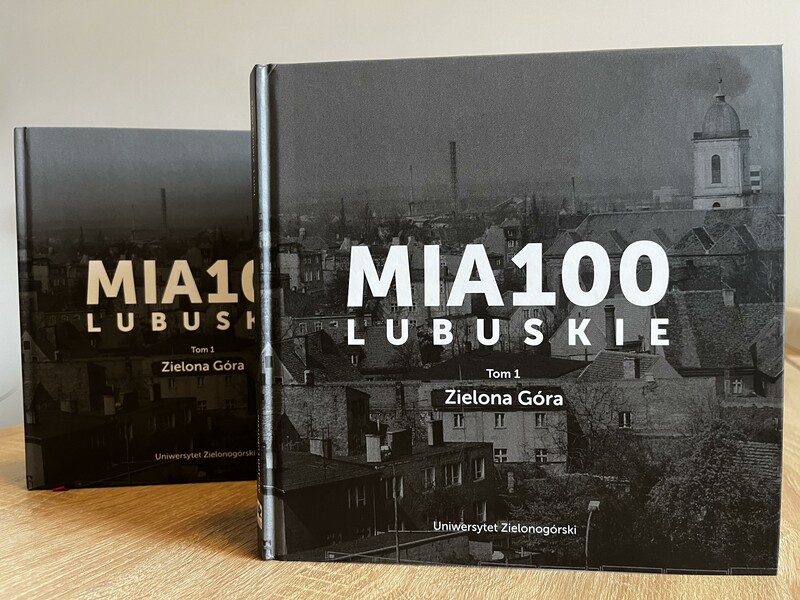 mia100.jpg